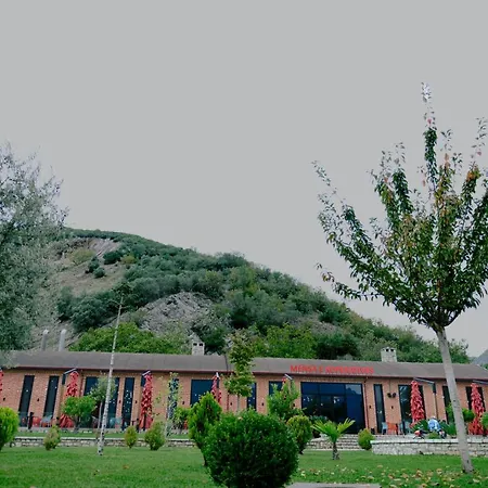Otel Rozafa Fish